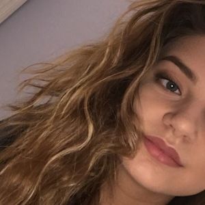 Meet your Posher, Lindsey